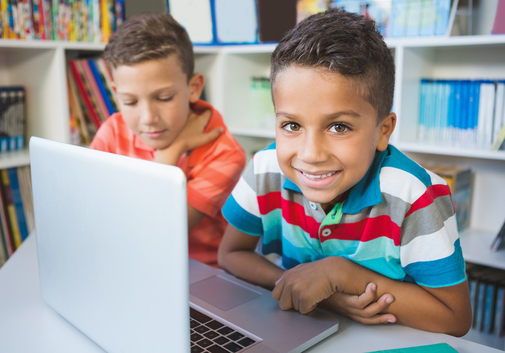 A child using the laptop